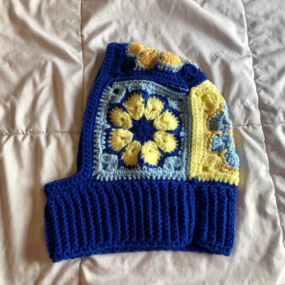 crochet blue and yellow african flower granny square balaclava HANDMADE - Picture 6 of 6